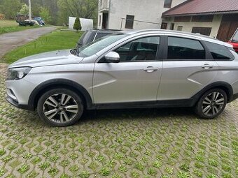 Lada Vesta sw cross