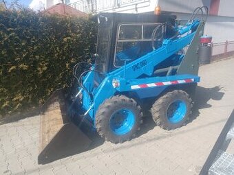 Unc 060 smykovy nakladač