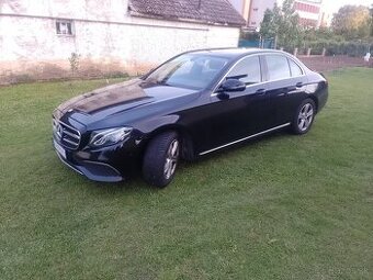 Predám Mercedes E200 model w213 ročník 2017
