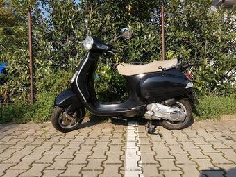 Piaggio Vespa 125 LX