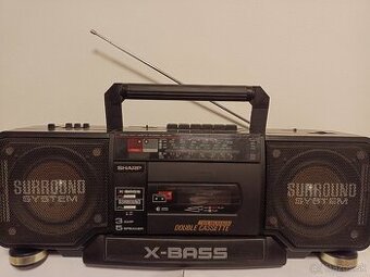Sharp WQ 352 radiomagnetofon Japan - 1