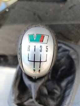 Páka Octavia 1 rs