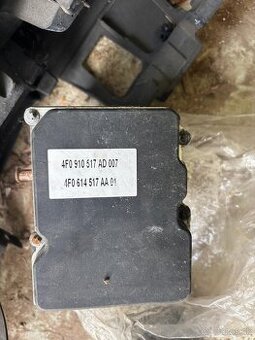 ABS kocka Audi a6 c6 3.0 TDi