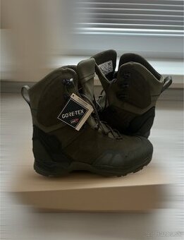 Taras olive high