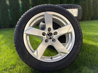č.07 Zimná sada VW PASSAT B8 215/55 R17