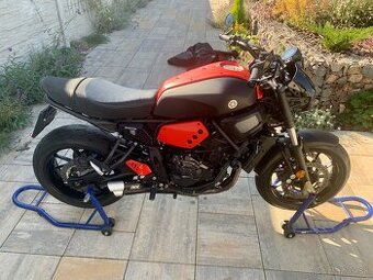 YAMAHA XSR 700 2022 najzdene len 8380km