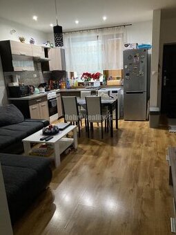 Na predaj dom Zbrojníky - ZNÍŽENÁ CENA - 1