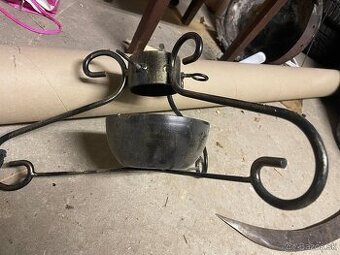 STOJAN NA STROMCEK  NOVY