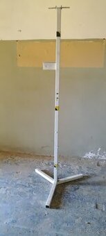 Predám stojan na svetlá