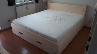 Manzelska postel .Massiv 180x200