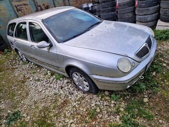 Na ND Lancia Lybra 1.8 benzin.