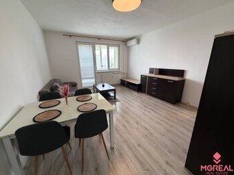 2 izbový byt s balkónom Topoľčany / PRENAJOM