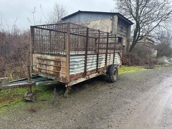 Dvojkolesova vlečka