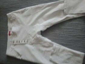 Biele moderné nohavice nove - 1