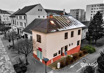RADO | Multifunkčný 4 izbový RD 140m² | Brezová pod Bradlom