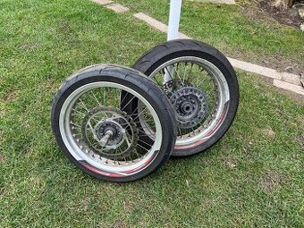 Motard kolesa KTM EXC 250