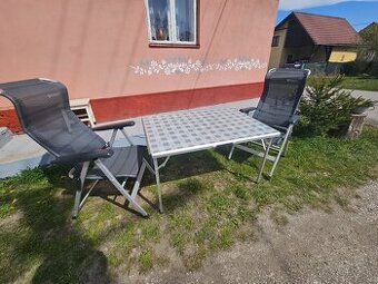 KEMPINGOVÝ SET COLEMAN + OUTWELL – STÔL + 2 STOLIČKY – TOP S