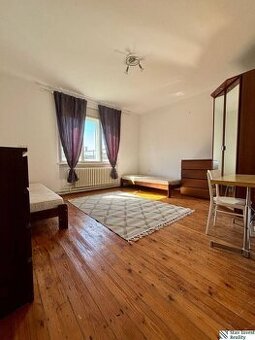 Prenájom RD v Senci – bývanie, office alebo podnikanie