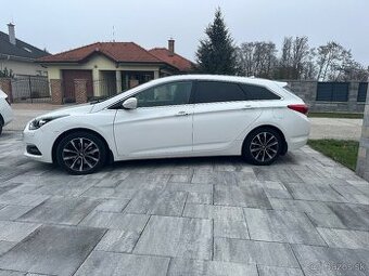 Hyundai i40 CW 1.7 CRDi Automat 104kw