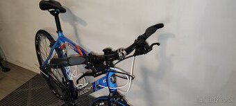 Cestný bicykel