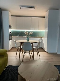3- izb. byt na prenájom, novostavba,park. miesto