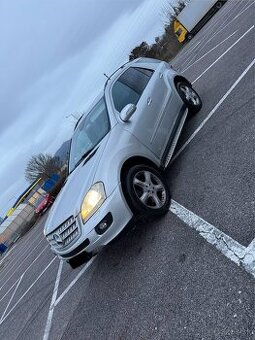 Mercedes- Benz ML 320 CDI