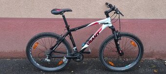 Predám horský bicykel Giant Terrago,kolesá 26"