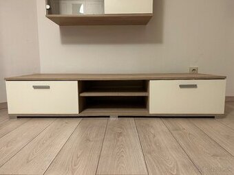 Obývacia TV stena
