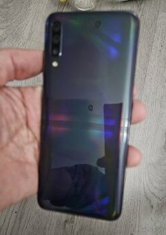 Samsung galaxy a70 ma nefunkčný displej