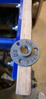 Priruba / floor flange