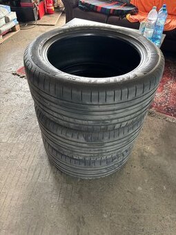 Letné pneu goodyear 285/45 r20
