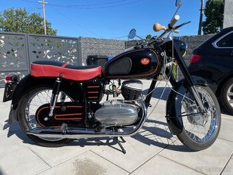 Csepel Pannonia 250