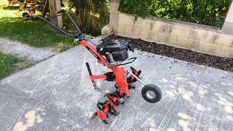Malotraktor Vari