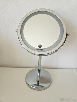 Kozmetické zrkadlo Beurer led