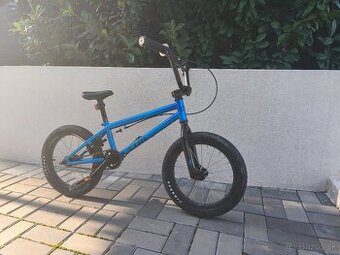 BMX bicykel