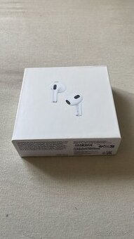 🎧 Apple AirPods 3 – ako nové, originál balenie – top stav