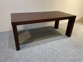 Konferenčný stolík