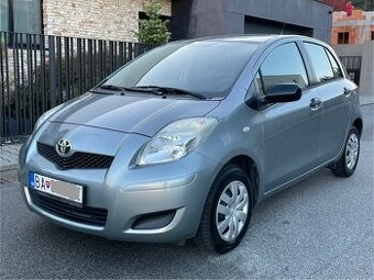 Toyota Yaris 1.0 VVTi, 2009, 1. majiteľ, iba 82 000 km