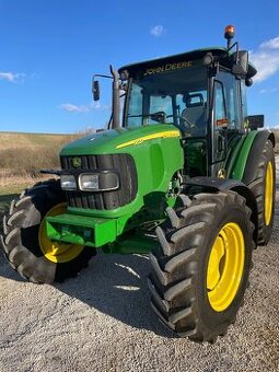 Predám traktor JOHN DEERE 5820