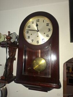 Predám funkčné Klembové starožitné štvrťbicie hodiny JUNGHAN