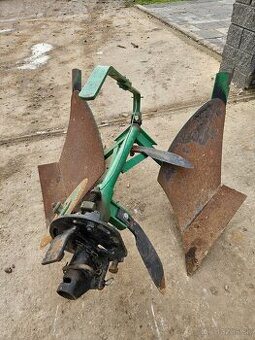 Otočný pluh TZ4K-14