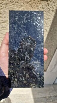 Predám leštenú žulovú dlažbu - 1