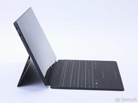 Predám tenučky notebook Microsoft Surface RT Dotykovy Disple