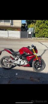 BMW g310r