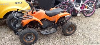 Predám decku stvorkolku s motorom Babeta 210