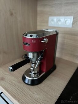 Pákový Kávovar Delonghi