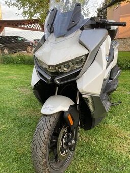 BMW c400gt