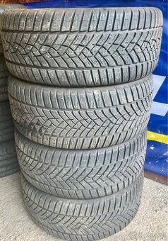 255/40/ R20 101V Good Year