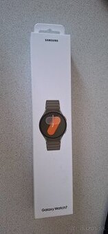 Sada Samsung Galaxy Watch7 40 mm + Buds FE + Smart Tag2