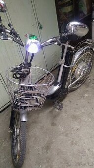 Retro elektrobicykel funkčný